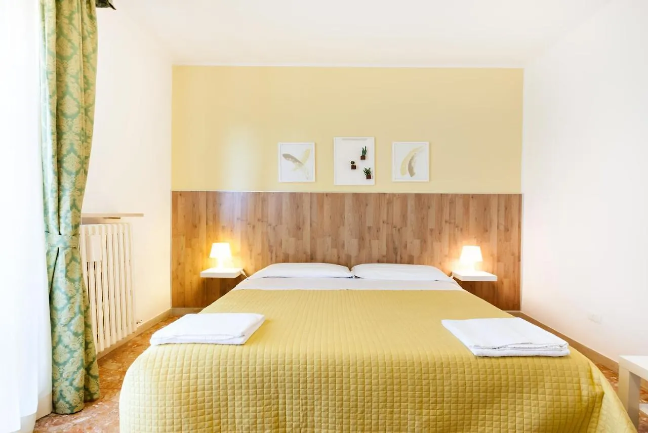 B&B Maricla Verona Bed & Breakfast